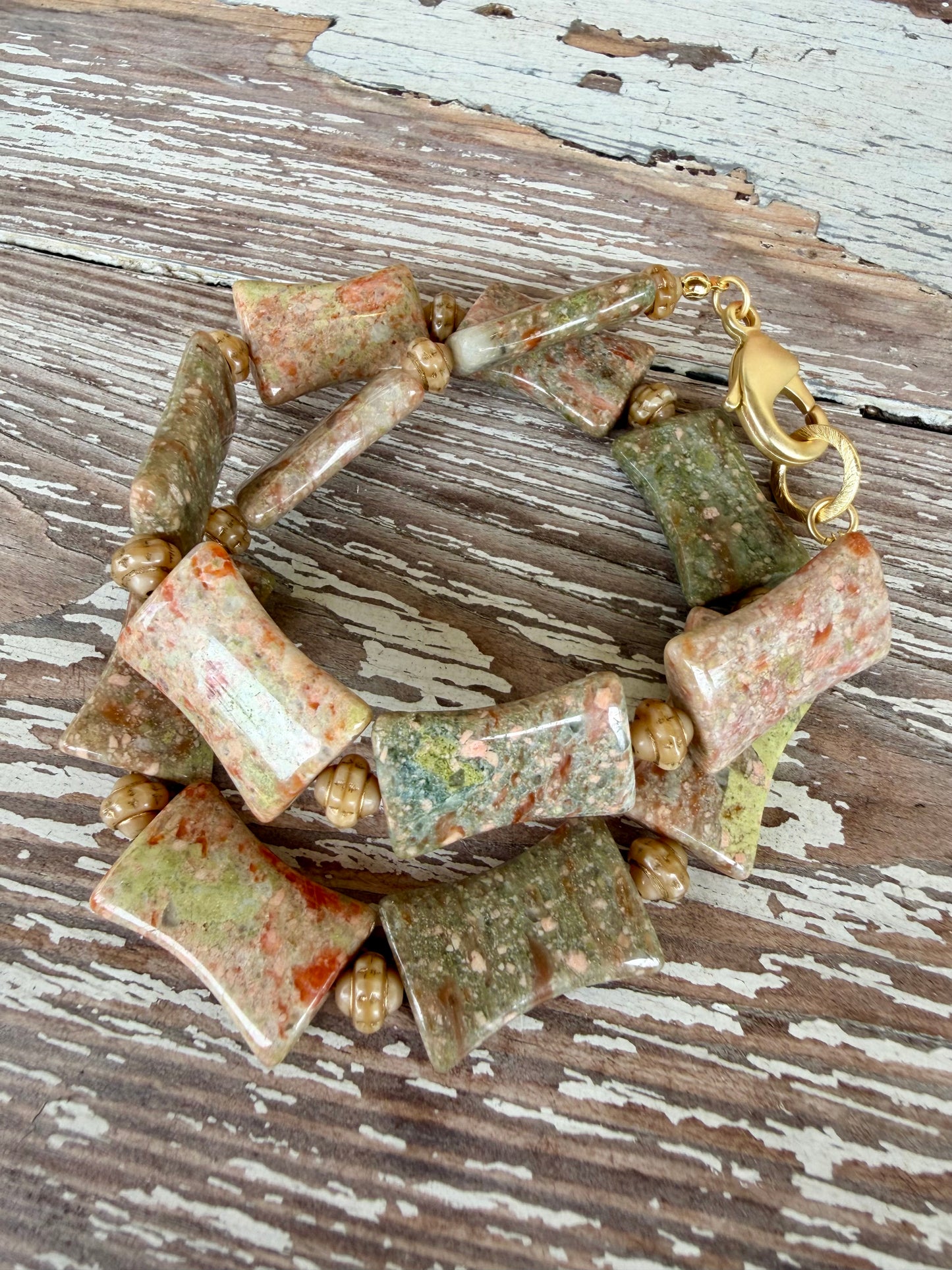 “Mother Earth” Necklace