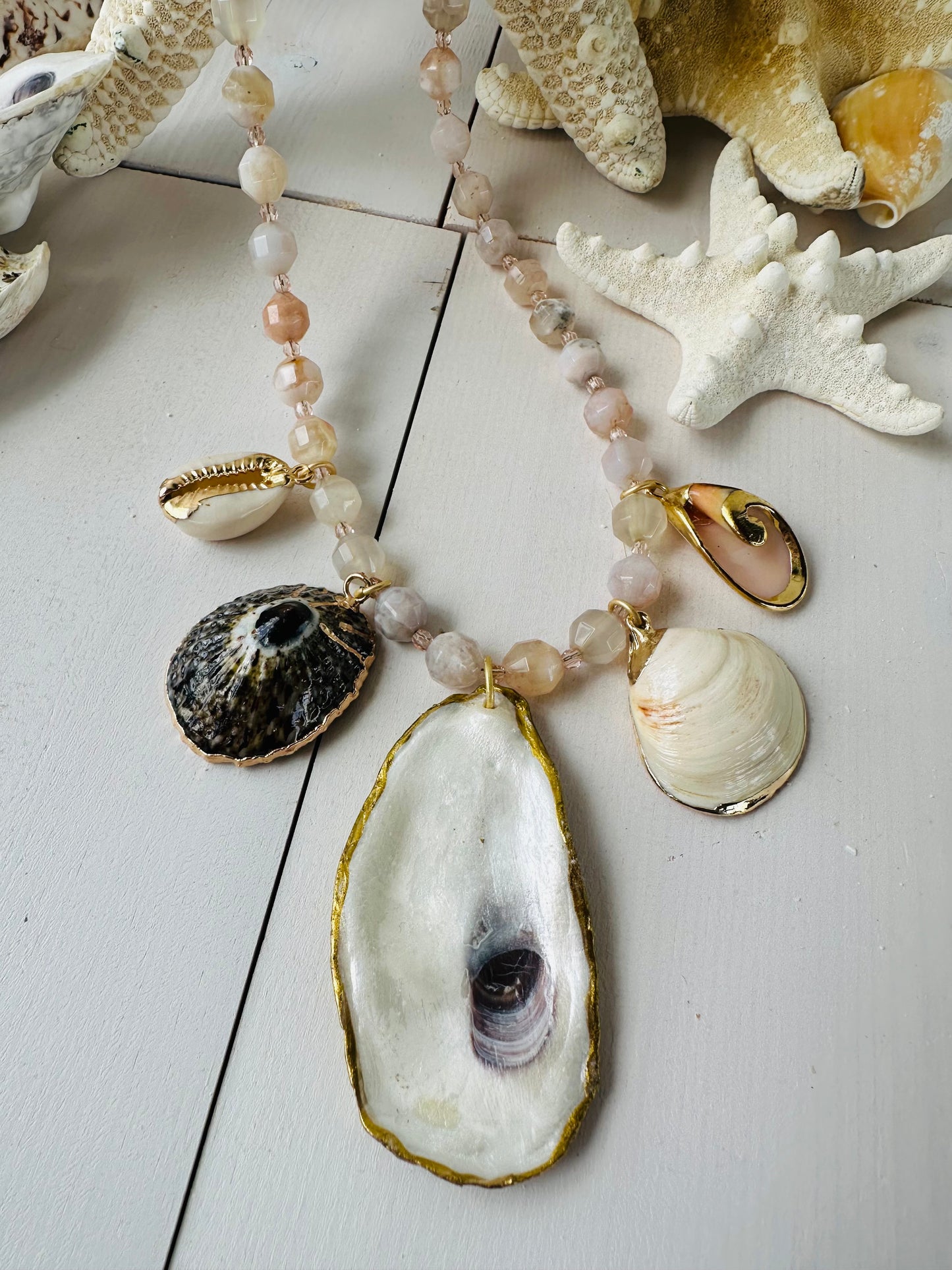 “Tropic Temptress” Necklace