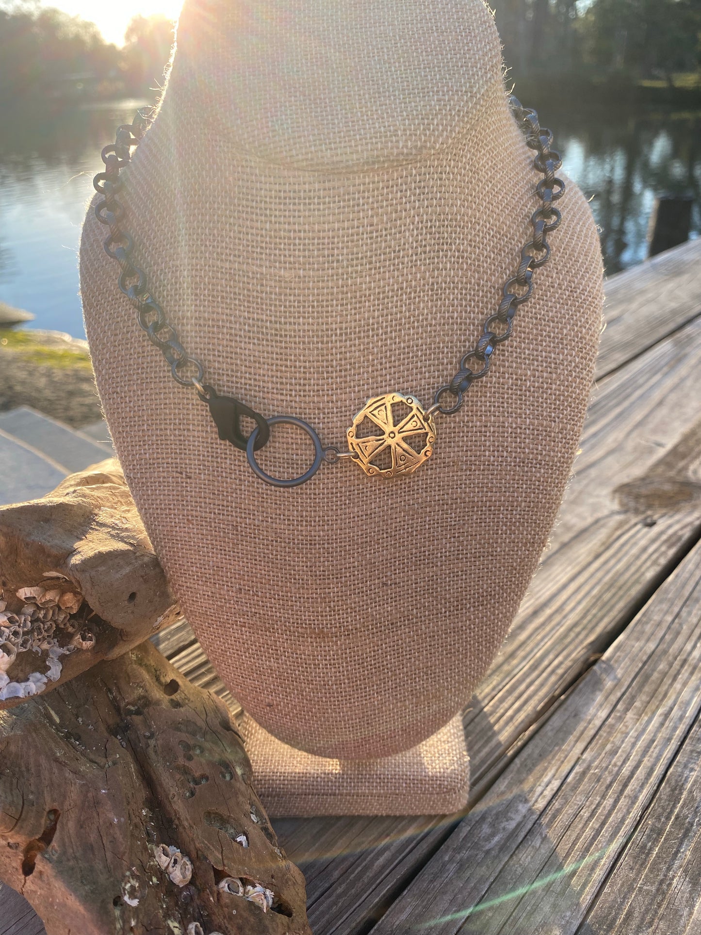“Capsule” Necklace
