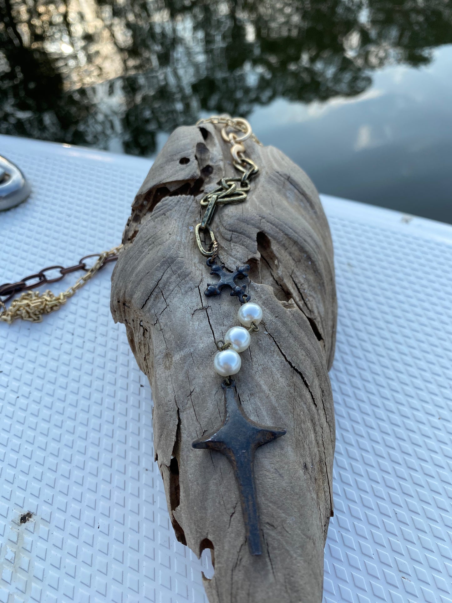 “Neverending” long necklace