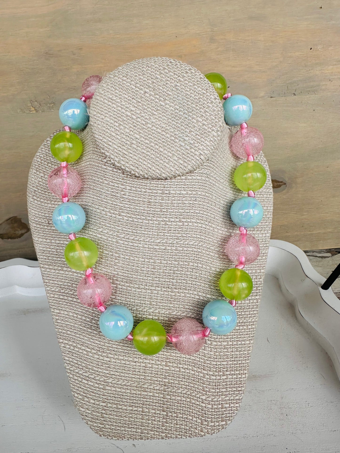 “BOUNCIN’ BUBBLE Necklace