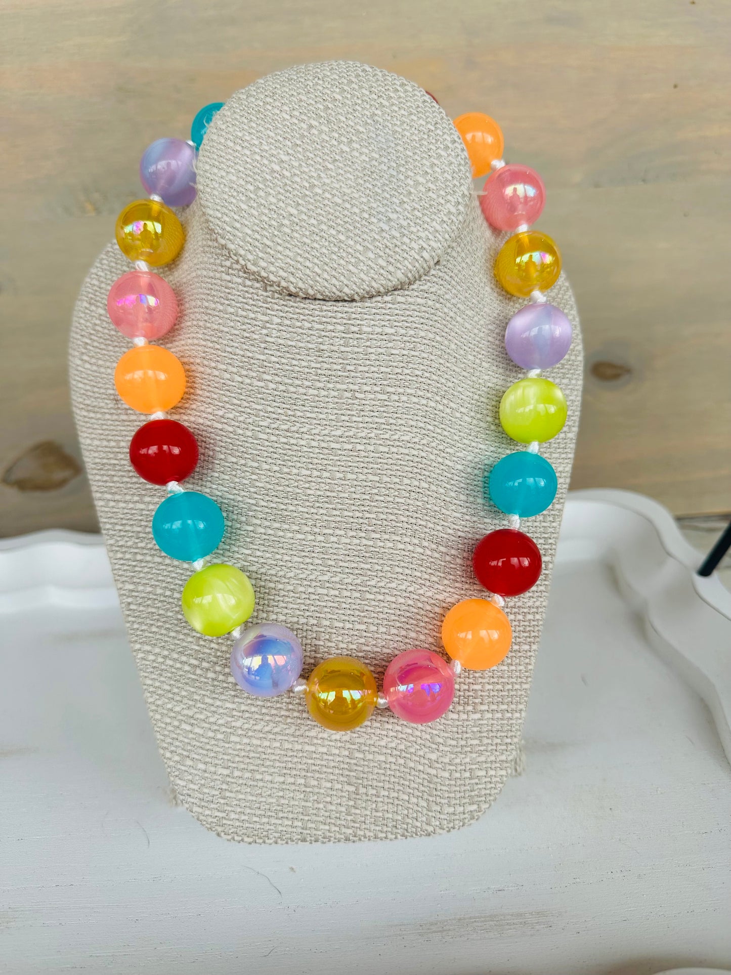 “BOUNCIN’ BUBBLE Necklace