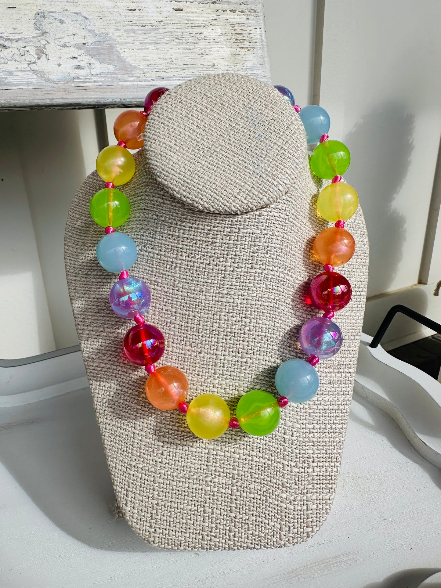 “BOUNCIN’ BUBBLE Necklace