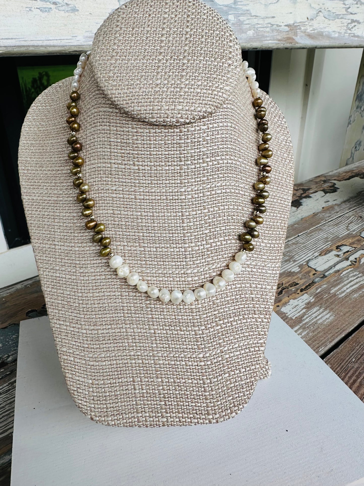 “Hold My Hand” Necklace