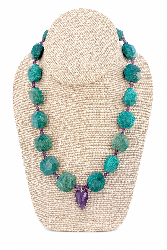“Off The Coast” Necklace