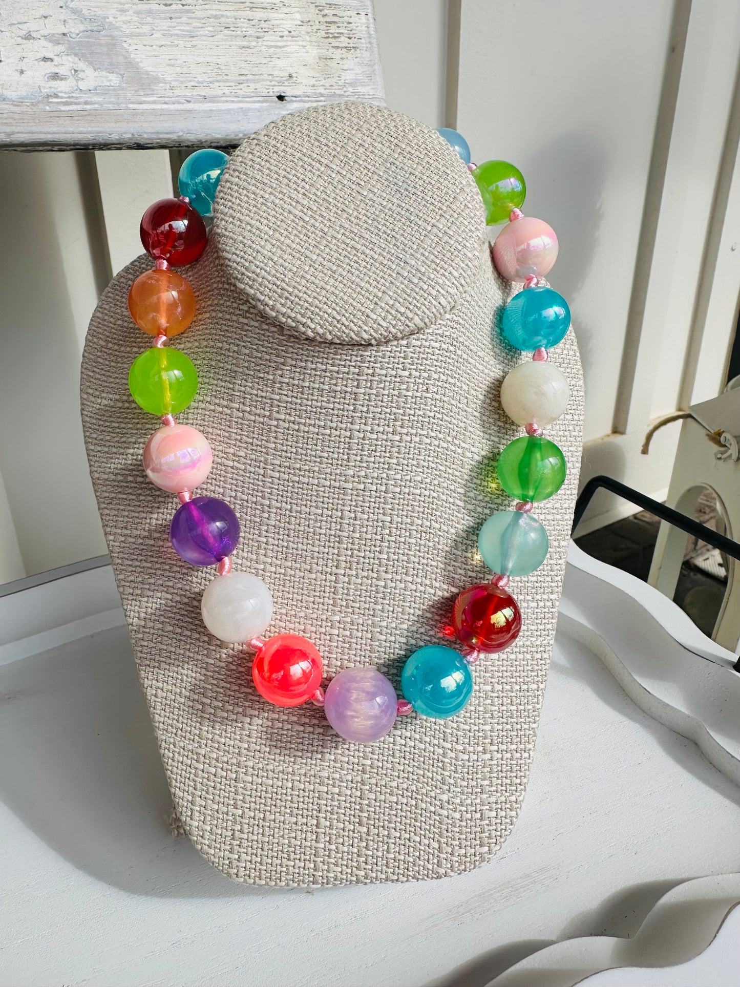 “BOUNCIN’ BUBBLE Necklace