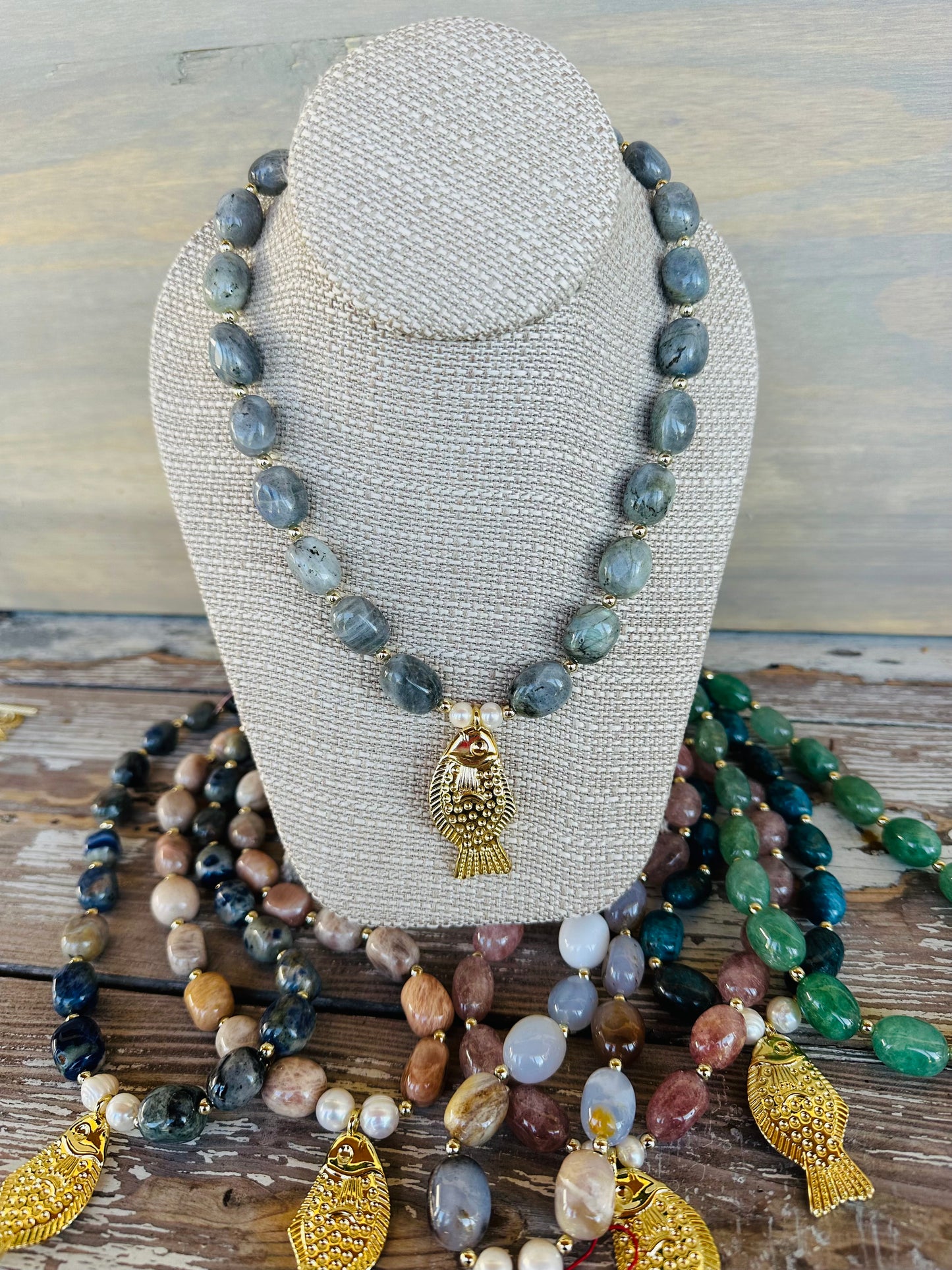 “Girl Catch” Necklace