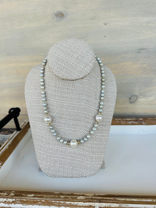 “Betsy” Necklace