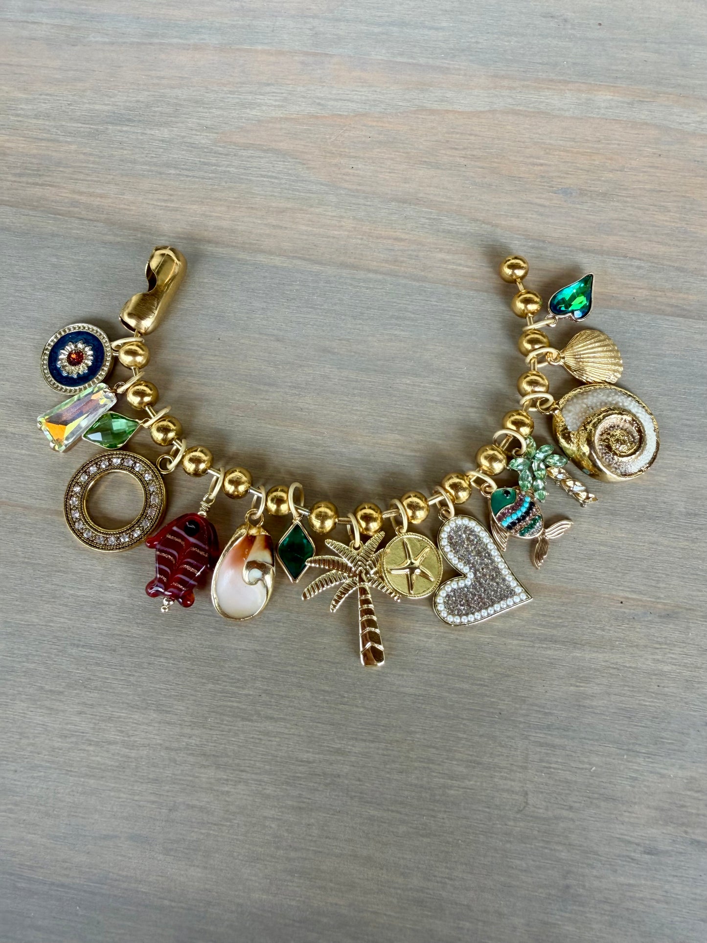 “MAMA” Charm Bracelet