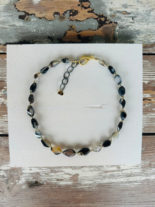 “Barely There” Necklace
