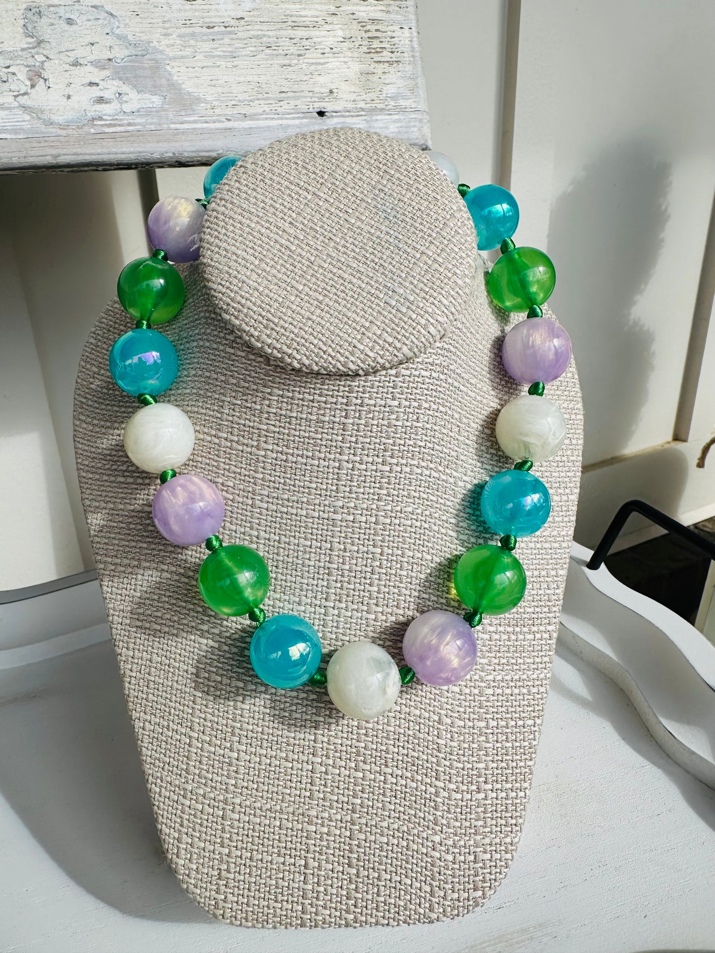 “BOUNCIN’ BUBBLE Necklace