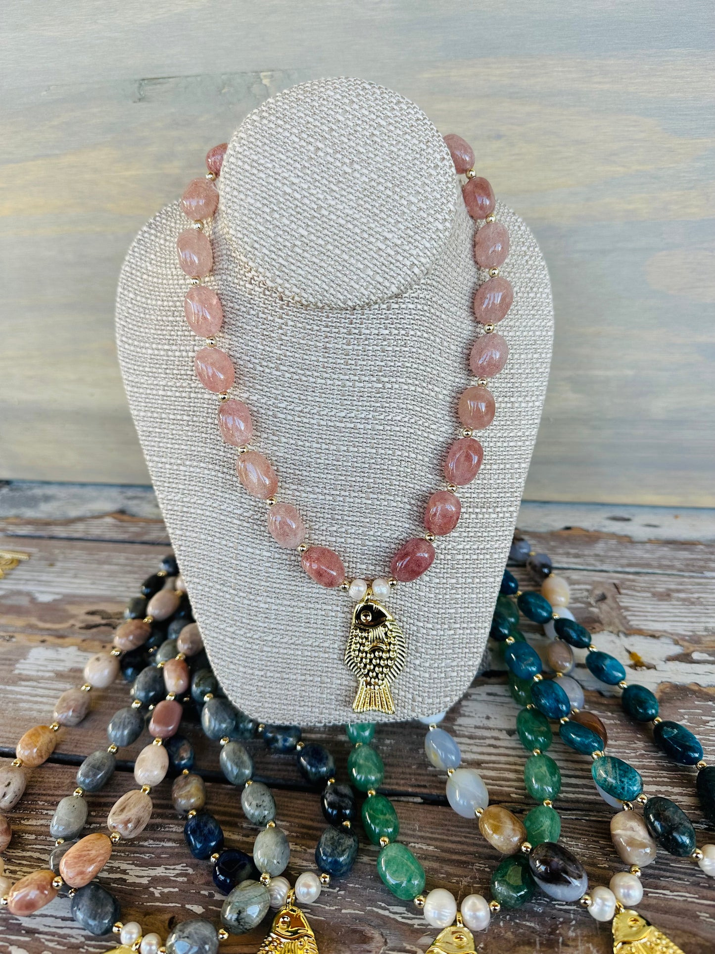 “Girl Catch” Necklace