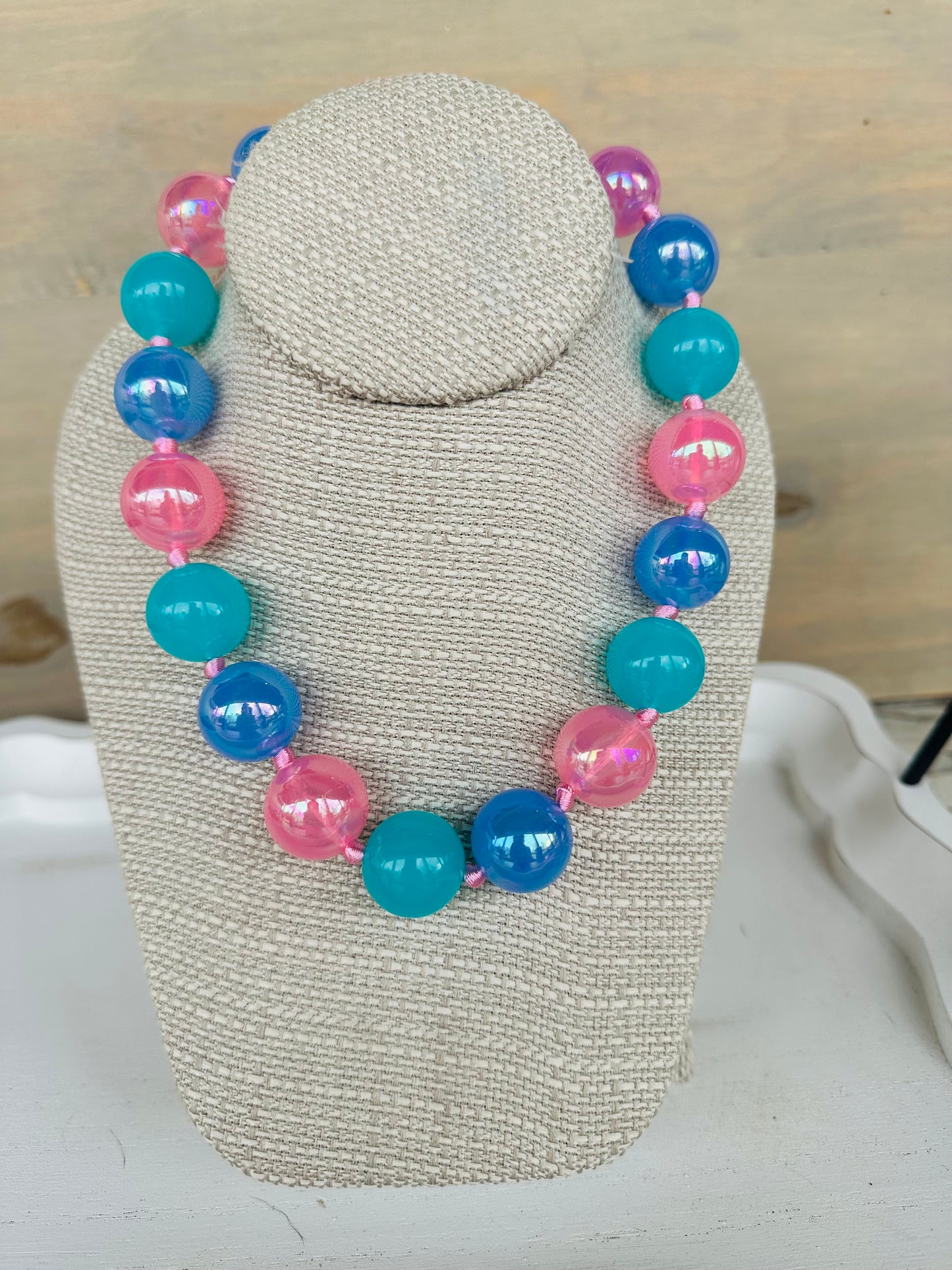 “BOUNCIN’ BUBBLE Necklace