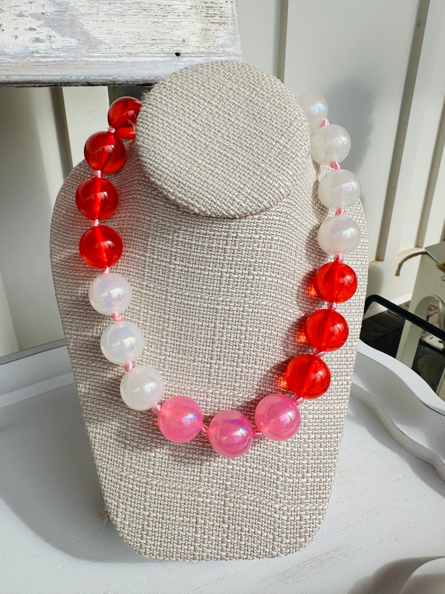 “BOUNCIN’ BUBBLE Necklace