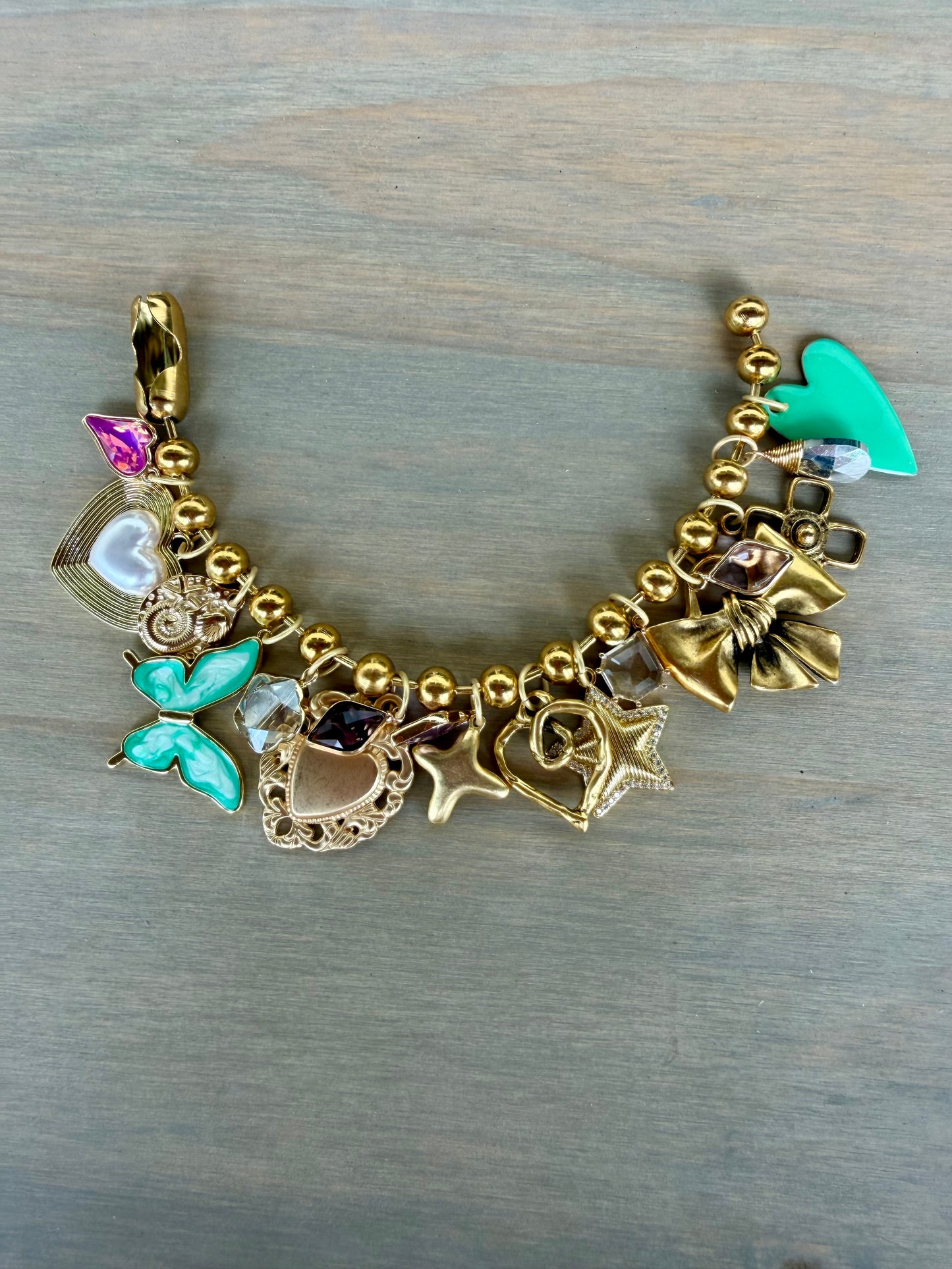 “MAMA” Charm Bracelet