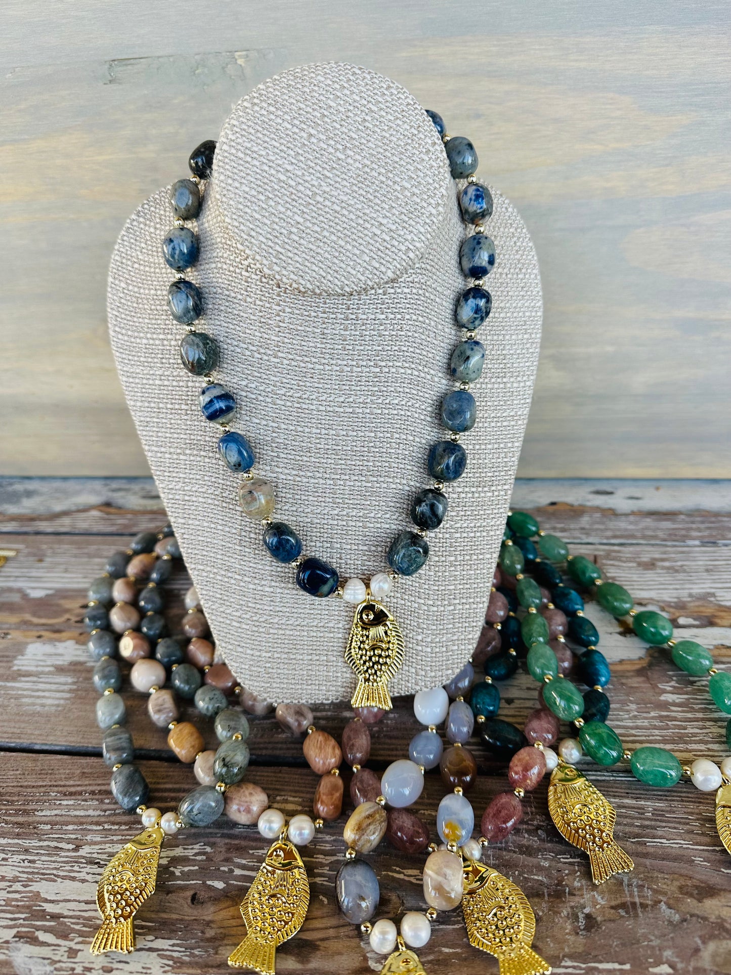 “Girl Catch” Necklace