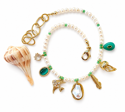 “The Angelfish” Freshwater Pearl Charm Necklace