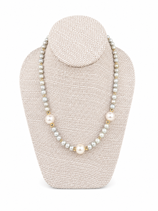 “Betsy” Necklace