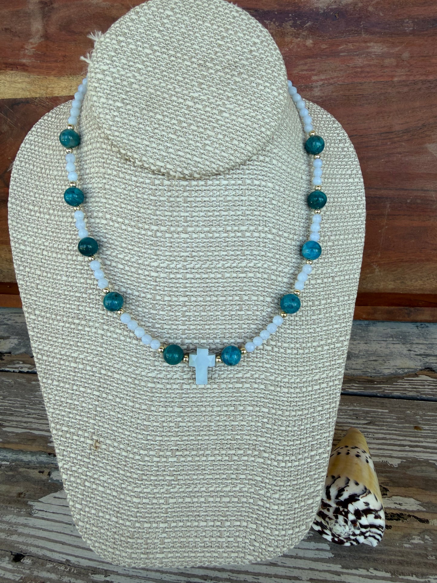 “Crossways” Necklace